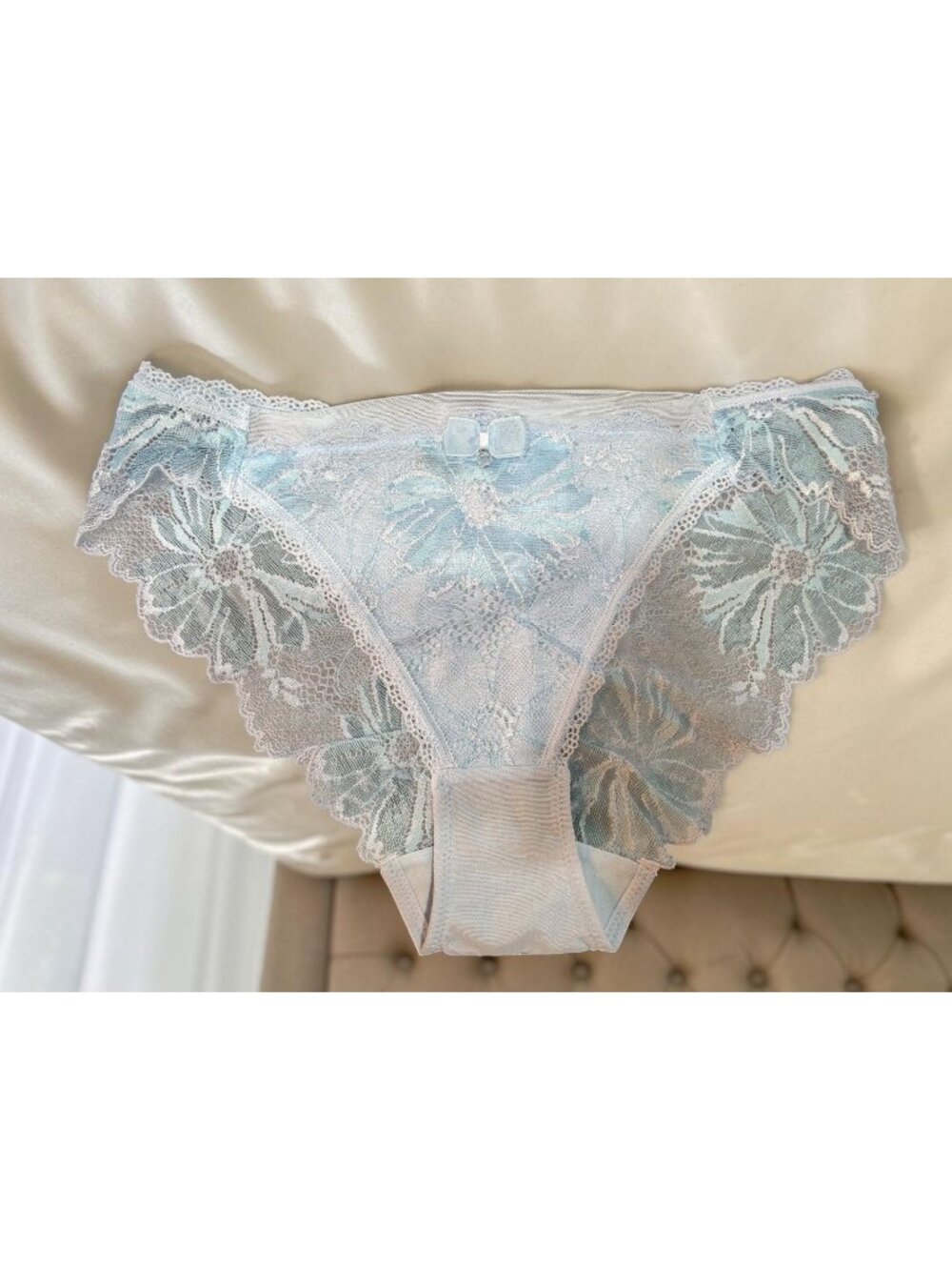 Bradelis New York Women's Lace Panty Floral Blue Size S NEW WITHOUT TAGS!